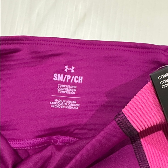 Under Armour High Rise Tights Womens Small NWT!! - Picture 5 of 9